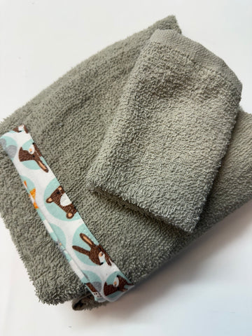 Hooded Baby Towel - Beige with Woodland Theme