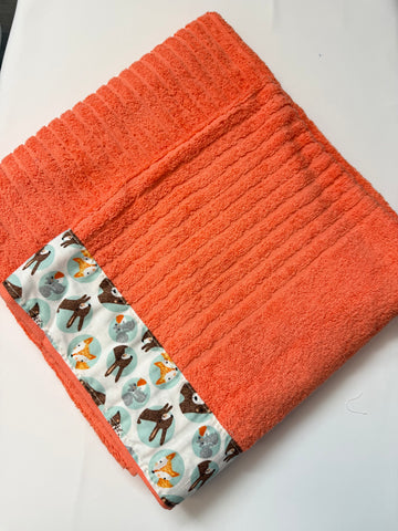Hooded Towel - Coral with Woodland theme